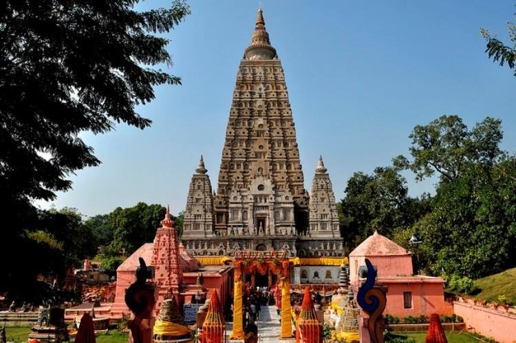 Mahabodhi-temple-bodh-gaya-bihar-india